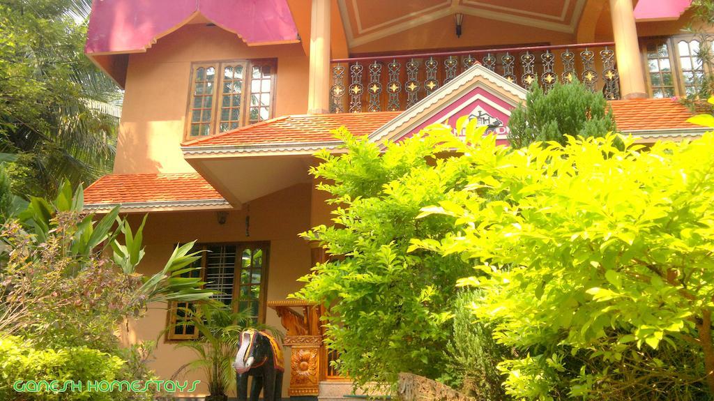 Ganesh House Homestay Ковалам Екстериор снимка
