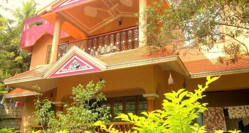 Ganesh House Homestay Ковалам Екстериор снимка